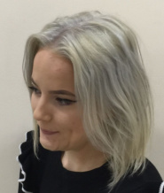 Mia Senior Stylist